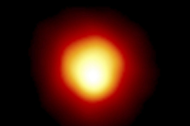 Betelgeuse 640x426